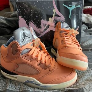 Nike Jordan’s size 6 men’s/ unisex NWT DJ Khalen Jordan 5 Retro